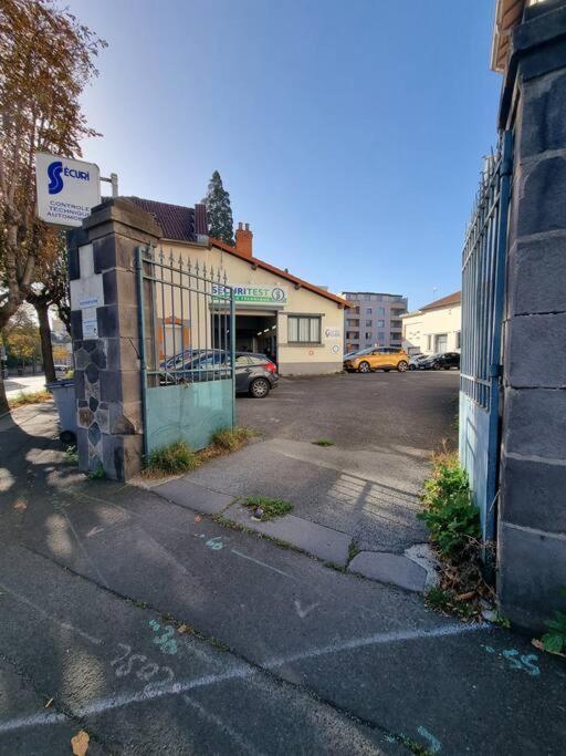 Le Claussat #Hypercentre #Parking Apartment Chamalieres Luaran gambar